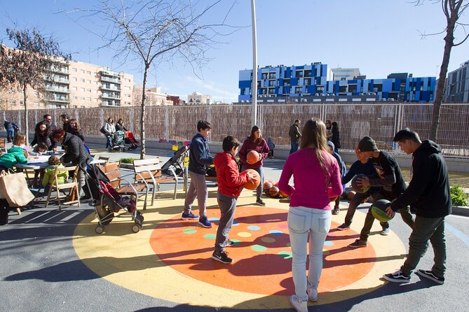 Barcelona Urban Planning Tour - Towards a Sustainable Smart City - Walking Route, Optional eBike, and How to Make It Comfortable