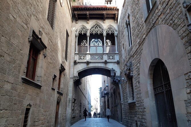 Barcelona walking tour Gothic Quarter and Ramblas+Boat trip - Value for $65.53: What’s Included and Why It Adds Up