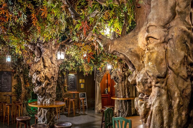 Barcelona Wax Museum Admission Ticket - Photo Time and What to Expect from the Figures