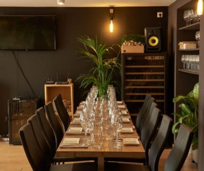 Barcelona: Wine Tasting and Tapas 5-Course Pairing Dinner - Meet at Vivinos Wine Bar, then settle into the pairing rhythm