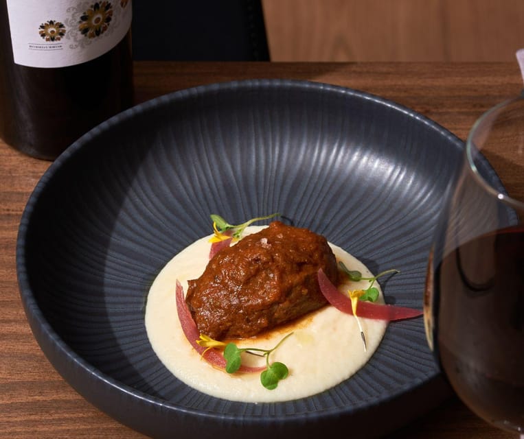 Barcelona: Wine Tasting and Tapas 5-Course Pairing Dinner - Should you book this Barcelona wine and tapas pairing dinner?