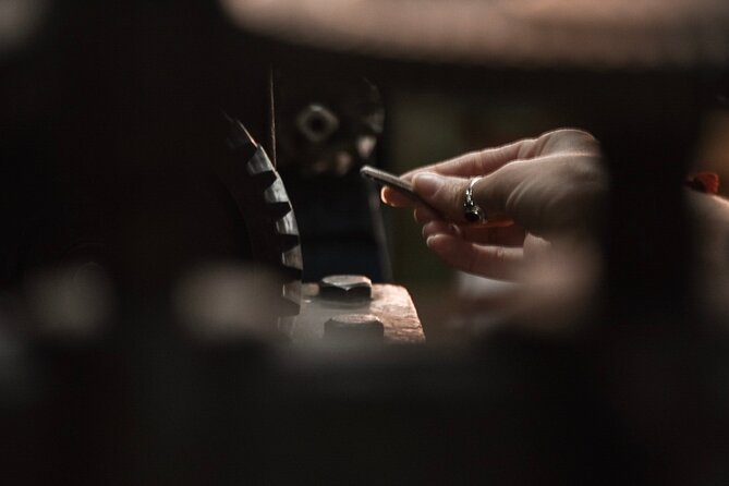 Barcelona Workshop: Make your silver ring with a jeweler - Price and value: $175.35 for 4 hours of real craft time