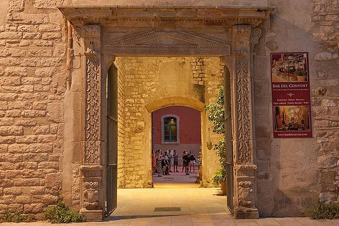 Barcelona's Dark History Night Tour - What You Learn About the Spanish Inquisition, Acts of Faith, and Punishments