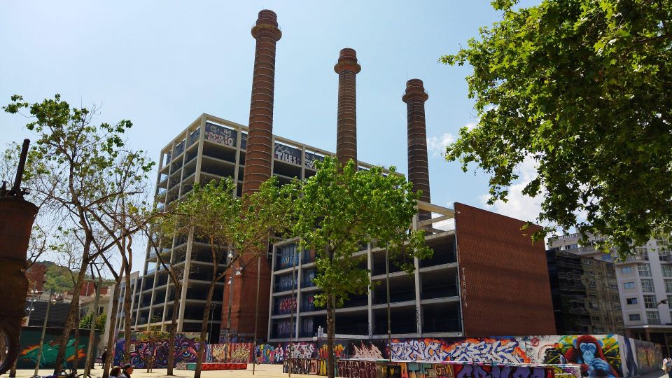 Barcelona's Dark History Walking Tour in El Raval - Dark Legends, Old Streets: Why This El Raval Walk Works
