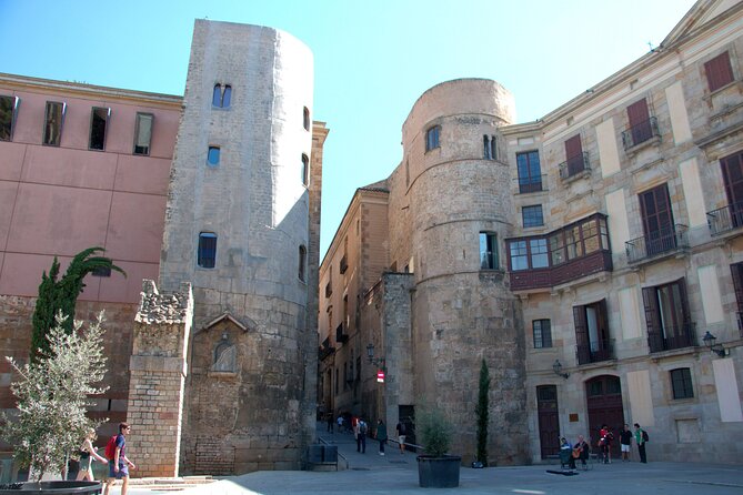 Barcelona's El Raval and the Gothic Quarter: A Self-Guided Audio Tour - El Raval and the House of Mercy: a dark detail that adds meaning to the streets