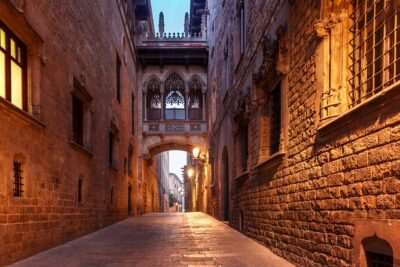 Barcelona's El Raval and the Gothic Quarter: A Self-Guided Audio Tour - Mercat de la Boqueria: old market energy without the crowds problem
