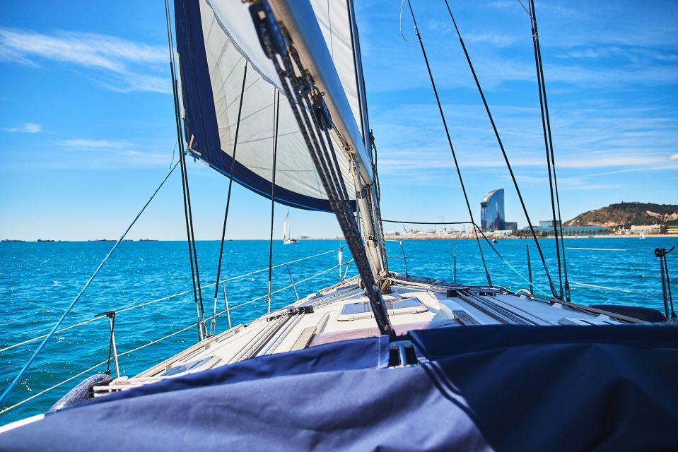 Barefoot: Private sailing cruise in Barcelona - Price and value: why $38 can make sense in Barcelona