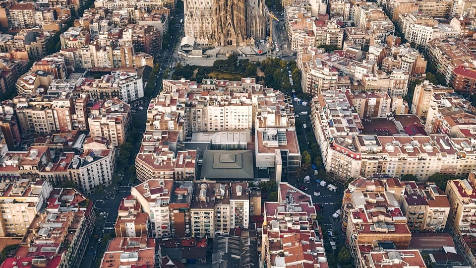 Best of Barcelona: Private Walking Tour with a Local - Parc de la Ciutadella: a break that actually helps you see the city