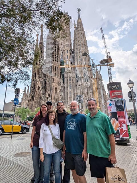 Best of Barcelona: Sagrada Familia & Park Guell with Pickup - Guides Make the Difference: Energy, Photos, and Pace Control