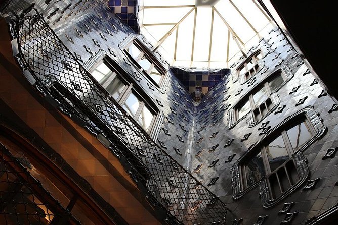 Casa Batlló: entrance tickets and smart guide - Why Casa Batlló with a smart guide feels different
