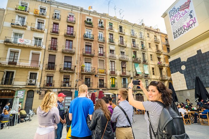 Censored Barcelona Tour - What If It Feels Off? How to Reduce Your Risk