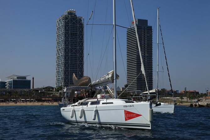 Chill Out Sailing from Barcelona - Private Tour - Comfort and timing: how to prepare for three hours on deck