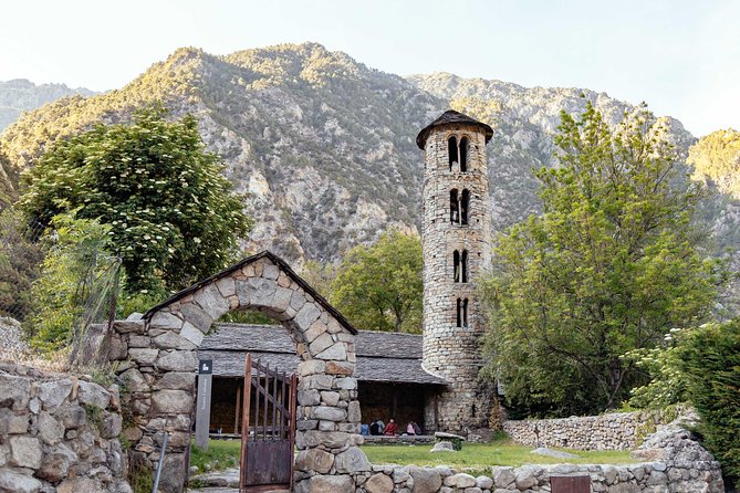 City Escape With Locals: Andorra PRIVATE Day Trip by PRIVATE Car - Mobile Data and Maps: A Small Country, a Big Offline Moment