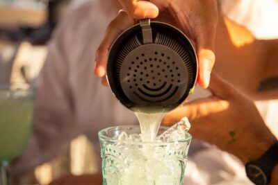 Cocktails Workshop & Sailing Cruise from Barcelona - Sailing the harbor and coast: how the route shapes your views