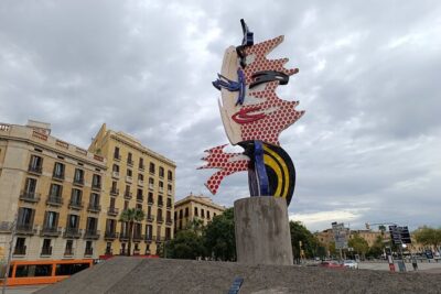 Columbus Monument Access With Barcelona Seaside Guided Tour - Where the tour starts (and how to think about the pace)