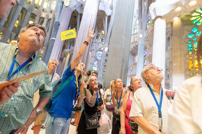 Combo: Skip the Line Sagrada Familia & Park Guell Guided Tour - What your guide adds inside Sagrada Família