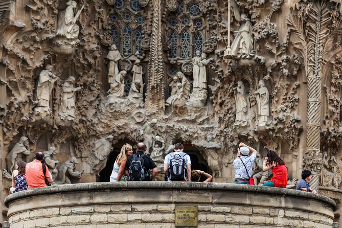 Combo: Skip the Line Sagrada Familia & Park Guell Guided Tour - Price and value: is $88.32 worth it?