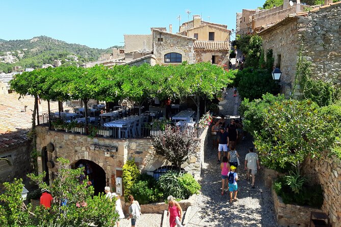 Costa Brava Beach Tour from Barcelona to Tossa de Mar - The Lighthouse and Fortified Perimeter: Views Plus Context