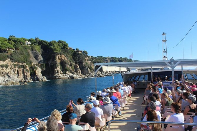 Costa Brava Day Sightseeing Tour with Boat Trip from Barcelona - Price and Value Compared to Going Solo
