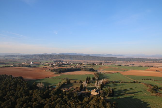Costa Brava Private balloon flight - Stop 1: Verges takeoff and the champagne landing ritual
