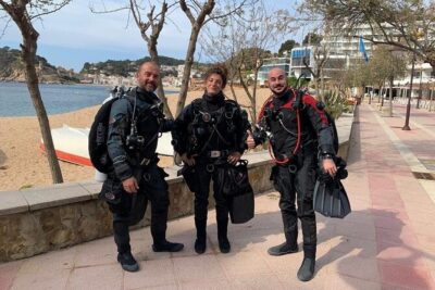 Costa Brava: Scuba Diving Tour, Lunch and a Visit to Tossa de Mar - First-time scuba: what the training feels like in real life
