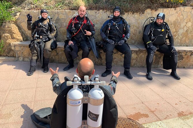Costa Brava: Scuba Diving Tour, Lunch and a Visit to Tossa de Mar - Group size and guide style: why it feels smoother than big tours
