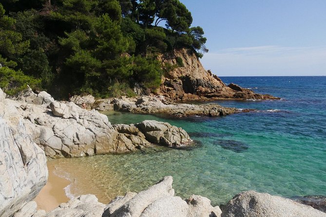 Costa Brava, Tossa de Mar Private Tour, hotel pick-up & Boat Ride - Lloret de Mar beach time, then a panoramic boat through coves