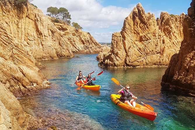 Costa Brava Tour with Kayak & Lagoon Snorkeling - Costa Brava feels worlds away from Barcelona