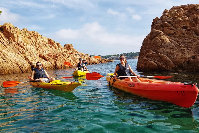 Costa Brava Tour with Kayak & Lagoon Snorkeling - Getting there: the 8:30 start and a full 9-hour rhythm