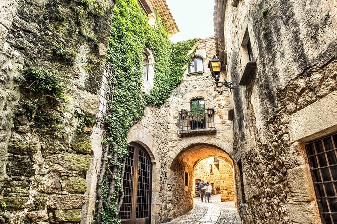 Costa Brava Typical Towns Full Day Tour from Barcelona - Key things that make this Costa Brava day trip work