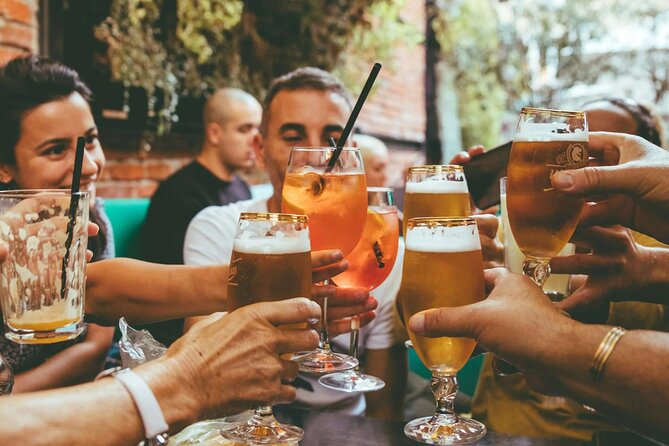 Craft Beer Tipsy Tour in Barcelona - Stop 1: Barcelona city stories that make beer make sense