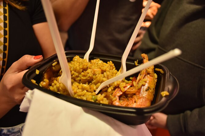 Cultural Walking Tour in Barcelona with Food & Wine Tasting - Mercado de Santa Caterina and Basilica de Santa Maria del Mar: finishing with a local lens