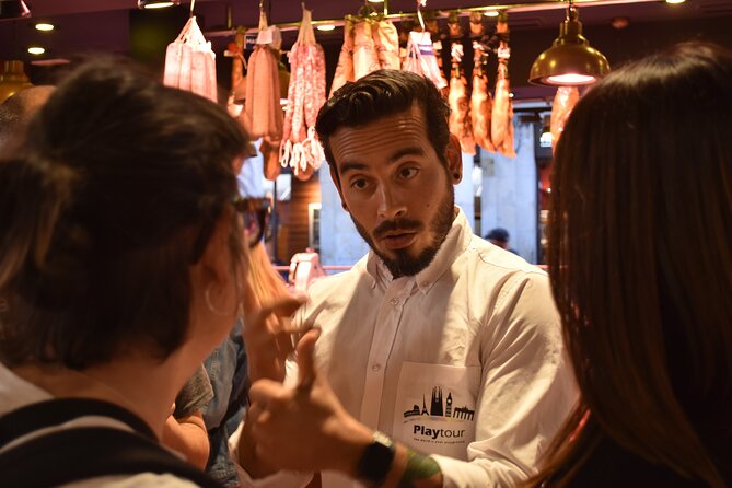 Cultural Walking Tour in Barcelona with Food & Wine Tasting - Logistics that matter: meeting at Plaça de Catalunya and ending near El Born