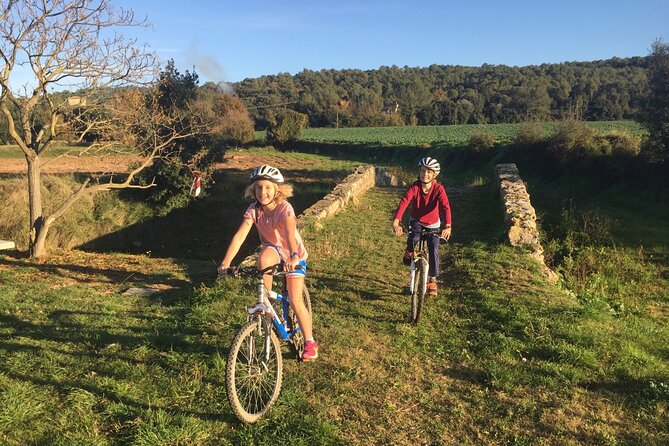 Cycling in the Green Ways and Country Roads of Girona - Why Serinyà works so well for Girona cycling