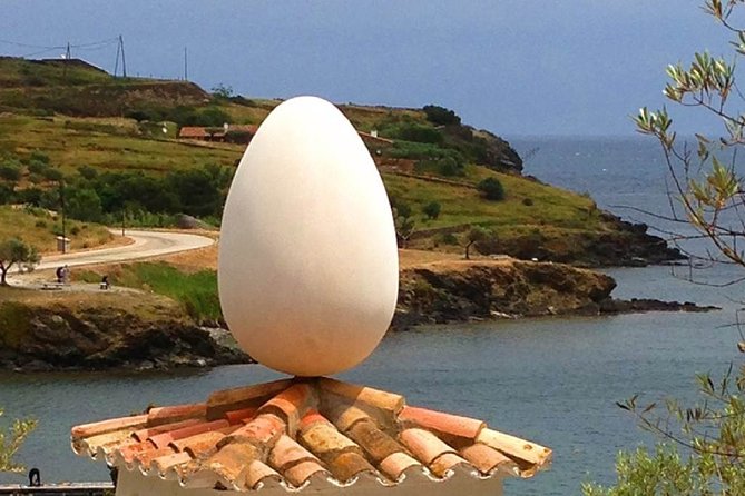 Dalí & Wine | Premium Private Tour with Coastal or Girona Add-On - Empordà winery: wine tasting, soils talk, and brunch tapas
