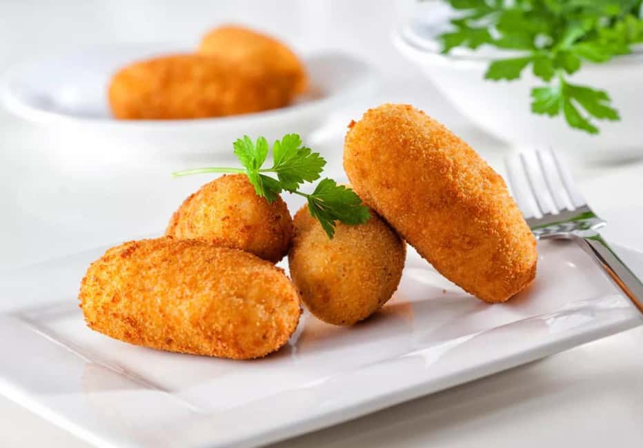 Eat Like a Catalan with a Local Guide - Croquetas with a creative twist: a Spanish classic, Catalan attitude