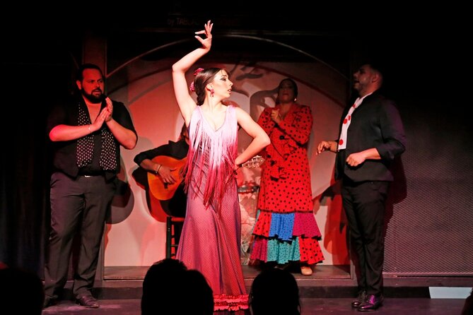 El Duende Flamenco Show with drink option at La Rambla Barcelona - The 55-minute rhythm: how the show is paced and what’s actually happening onstage
