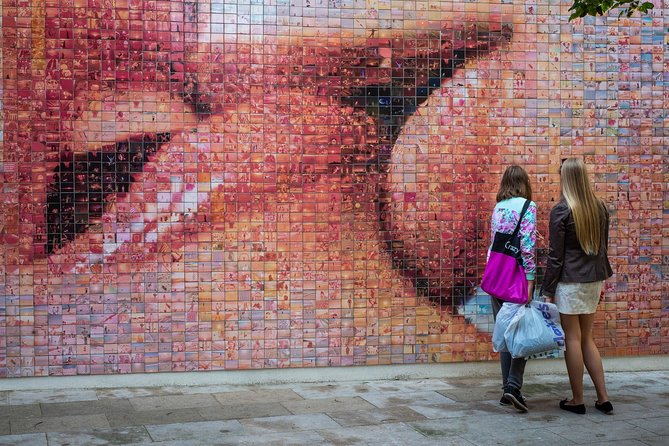 Elevate Your Photography - Barcelona Private Tour & Workshop - Gothic Quarter streets: composition lessons from Roman roots to gothic edges