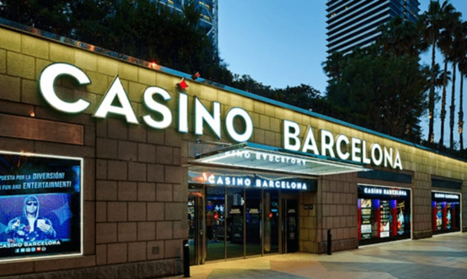 Enjoy Casino Barcelona: Entry, Cocktail & Exclusive Gift - The Bramble Casino cocktail: what’s in it and why it matters