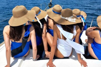 Exclusive Barcelona Private Luxury Sailing Cruise with Open Bar - How the 2-hour sail actually unfolds on the water