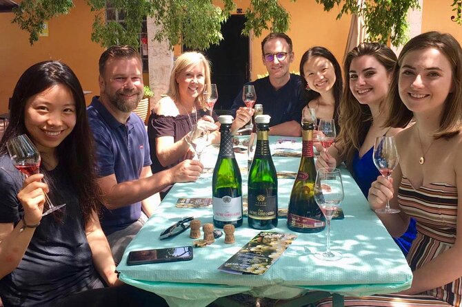 Exclusive Champagne & Chocolate Getaway - with excellent lunch - Meeting at Passeig de Gràcia: Apple Store start, then countryside rhythm