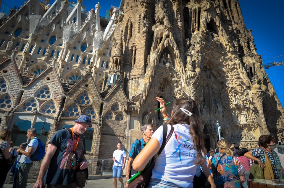 Fast Track: Sagrada Familia & Barcelona Full-Day Tour - Key takeaways before you go