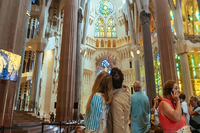 Fast Track: Sagrada Familia Guided Tour - Museum Below: Your Best Use of Extra Time