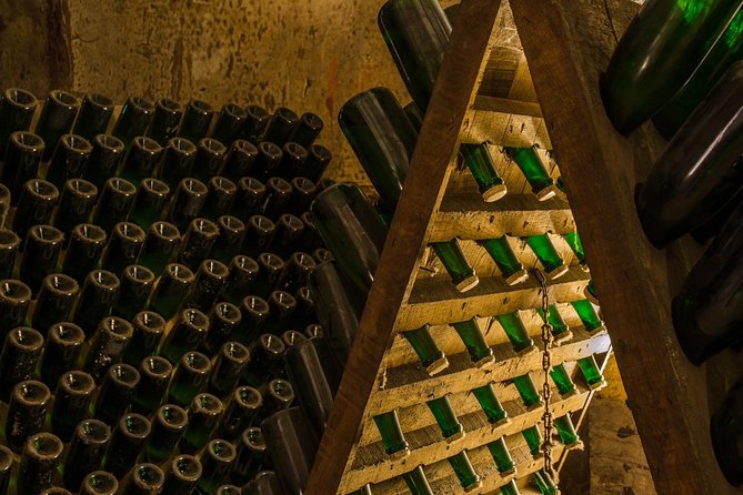 Food and Wine Small Group Tour from Barcelona - Maximum 8 people - Pickup, Timing, and How to Think About the Full-Day Pace