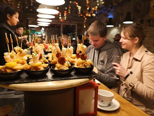 Food & Drink Private Tour of Barcelona in Traditional Taverns - Stop 2: La Esquinita de Blai and the Chopstick Pay Method