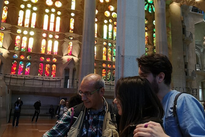 Food & Drink Tasting Private Tour & Sagrada Familia Skip the Line - OToxo 3 Brothers in Raval: tapas where the neighborhood shows up