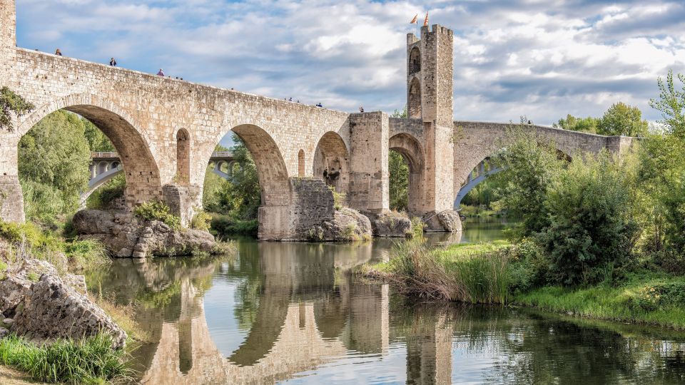 From Barcelona: Besalú & Medieval Towns Tour w/ Hotel Pickup - Key highlights to expect