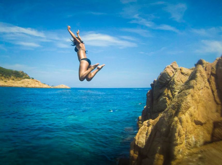 From Barcelona: Costa Brava Trails, Snorkeling & Cliff Jump - The restaurant finish: tapas/meal, drinks, and a proper landing