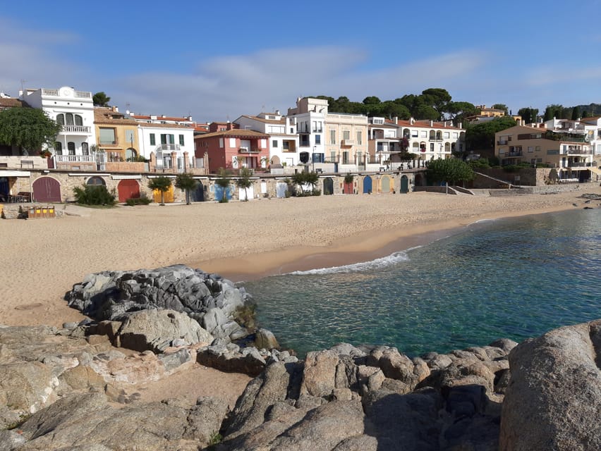 From Barcelona: Costa Brava Typical Towns full day tour - Getting started in Barcelona Nord and rolling north