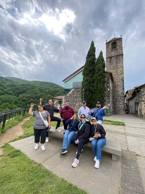 From Barcelona: Girona, Besalú & Castellfollit Day Trip - From Pg. de Gràcia to the Countryside: The Minivan Comfort Factor